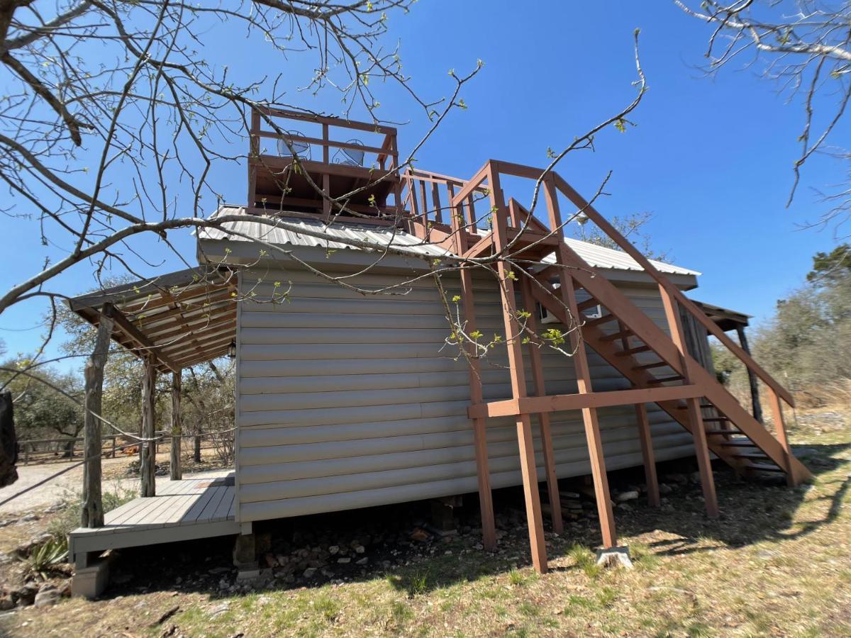 Walnut Canyon Cabins Fredericksburg Exterior foto